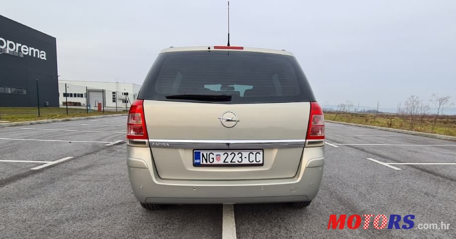2008' Opel Zafira photo #6