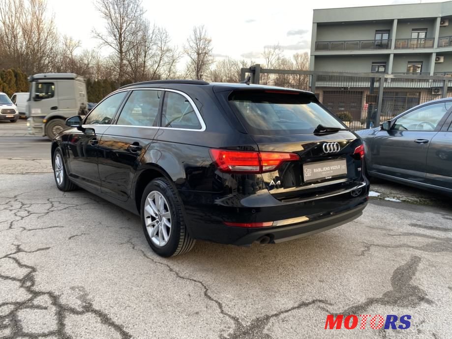 2016' Audi A4 Avant photo #5