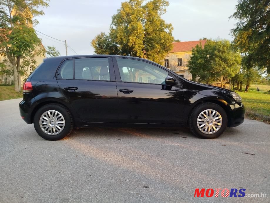 2009' Volkswagen Golf VI 1,4 photo #5