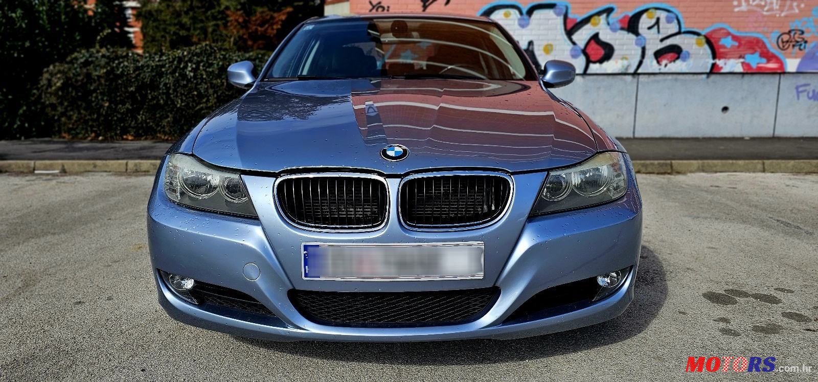 2011' BMW Serija 3 318D photo #2