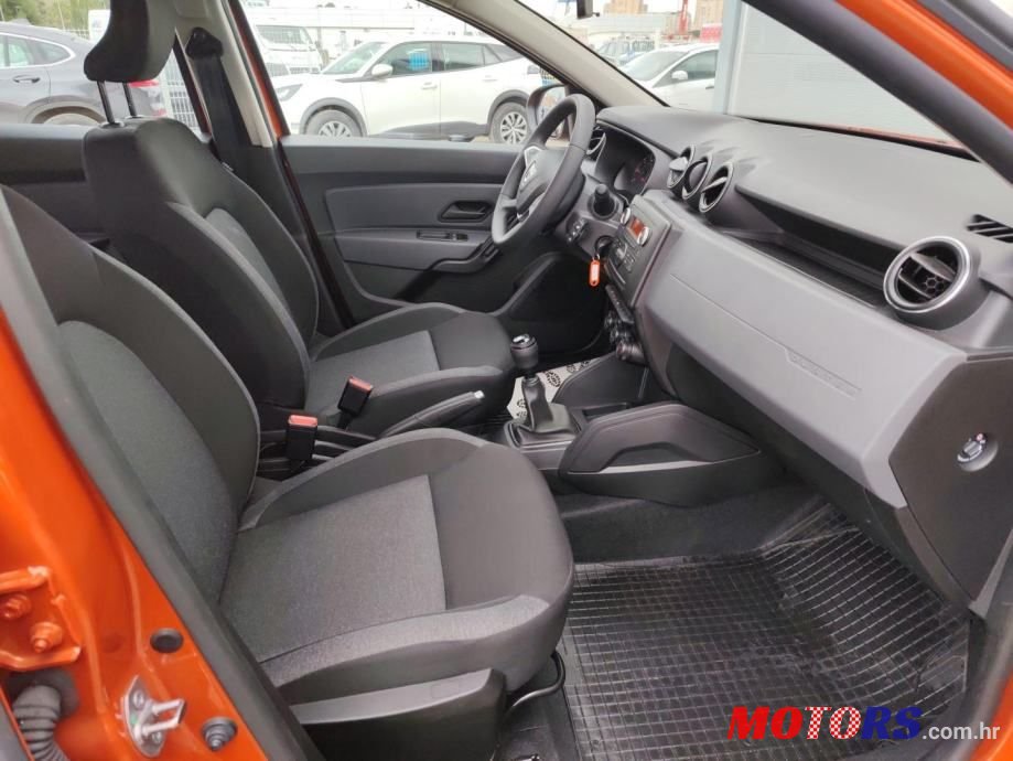 2022' Dacia Duster photo #4
