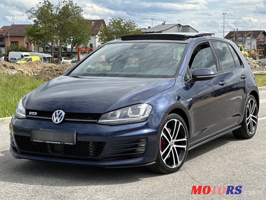 2015' Volkswagen Golf VII 2.0 Gtd photo #2