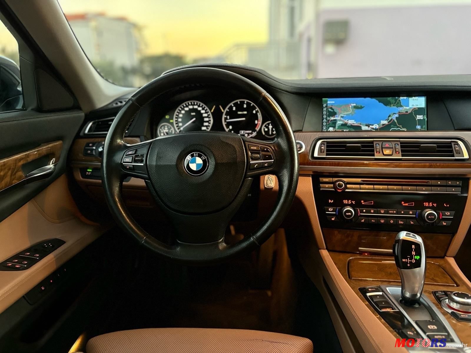 2008' BMW Serija 7 730D photo #5