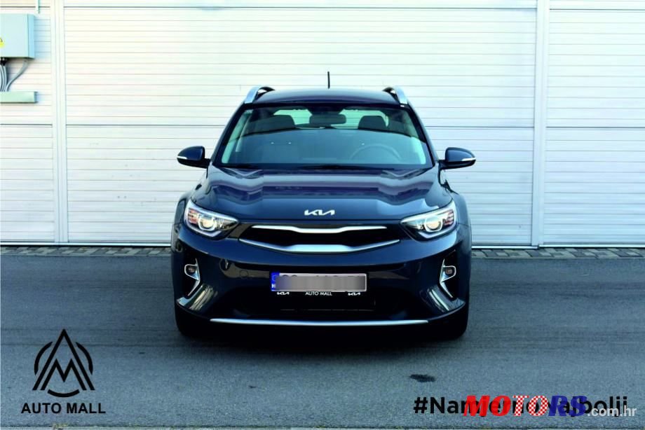 2023' Kia Stonic 1.2 Lx Urban photo #1