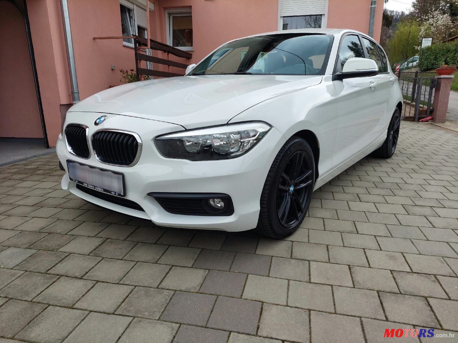 2015' BMW Serija 1 116D photo #1