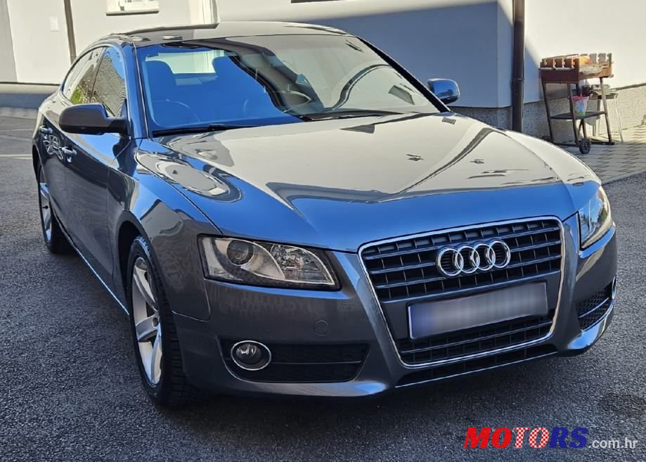 2011' Audi A5 Sportback photo #3