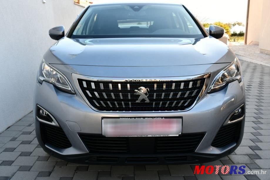 2019' Peugeot 3008 1,5 Bluehdi photo #4