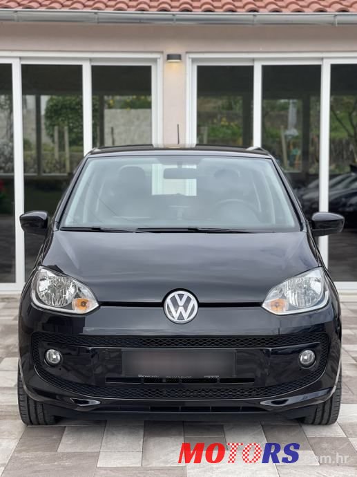2013' Volkswagen Up! 1,0 Up! photo #4