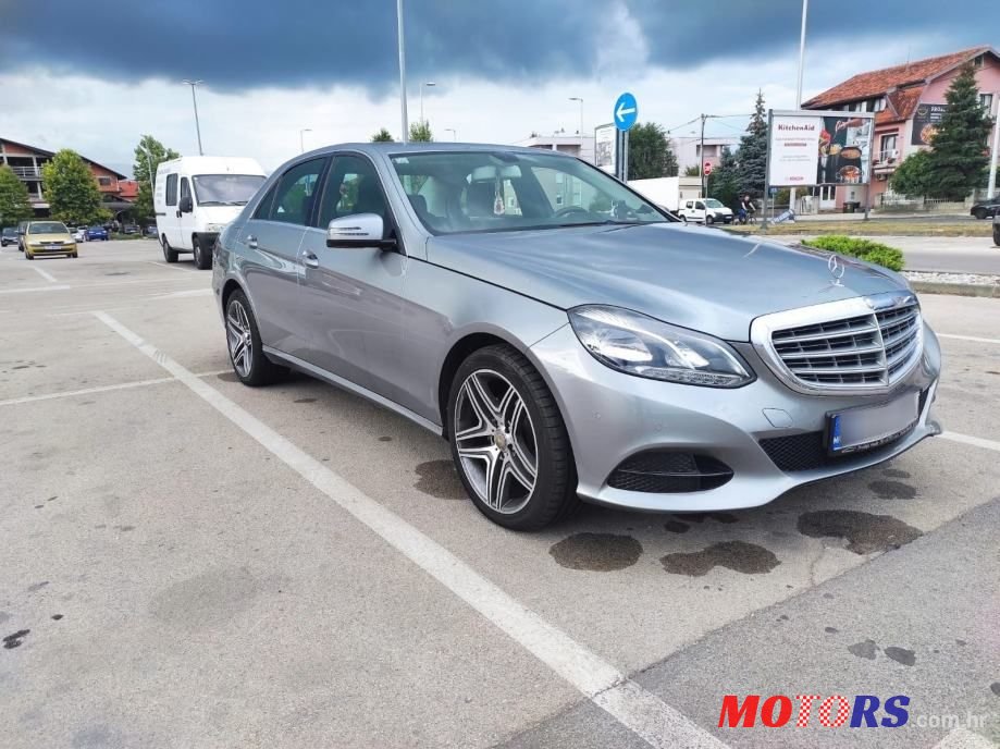 2013' Mercedes-Benz E-Klasa 200 photo #1