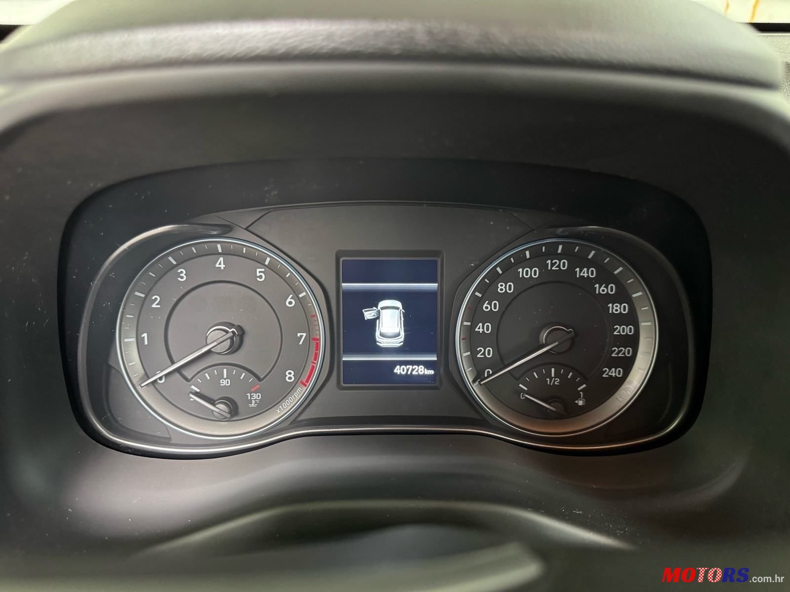 2020' Hyundai Kona 1,0 T-Gdi photo #2