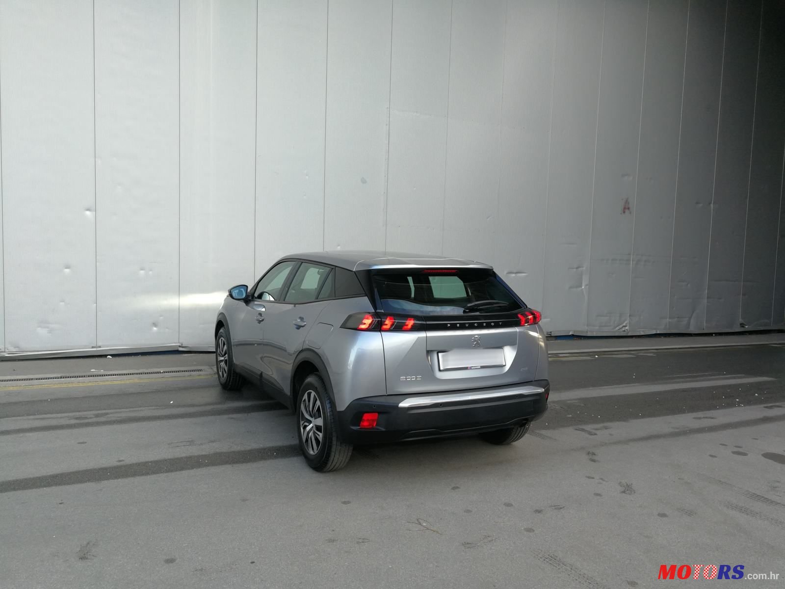 2021' Peugeot 2008 1,2 Puretech photo #4