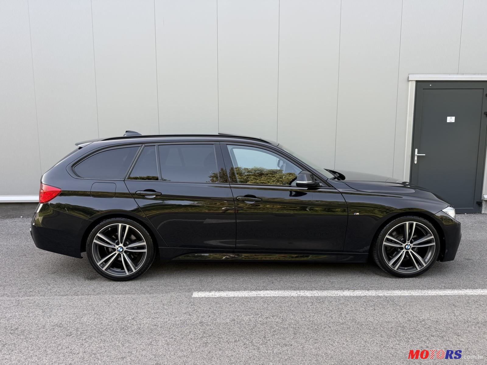 2015' BMW Serija 3 Touring 325 D M-Paket photo #5