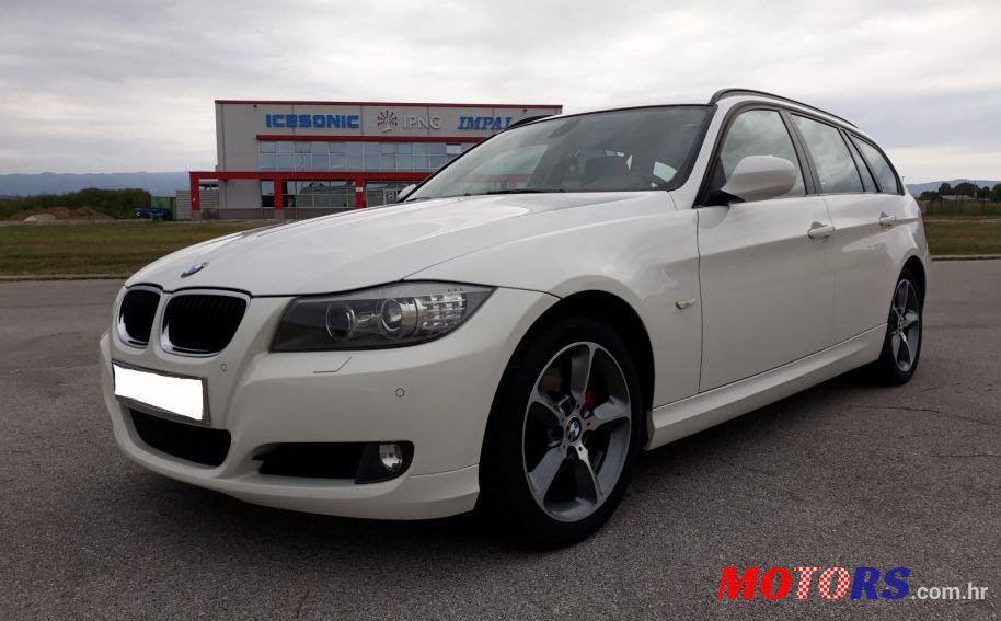2012' BMW Serija 3 Touring 318D photo #2