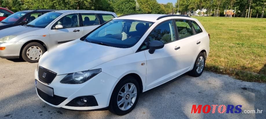 2010' SEAT Ibiza photo #1