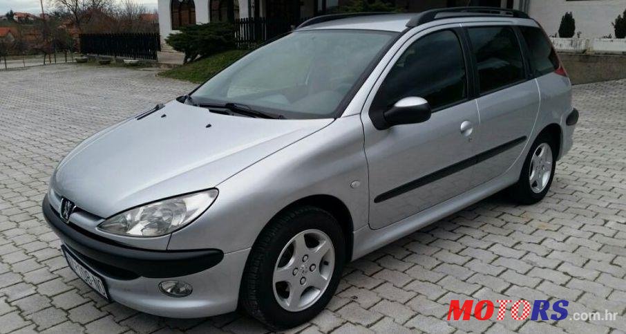 2004' Peugeot 206 Break photo #1