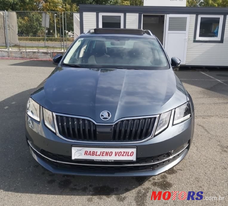2018' Skoda Octavia Combi photo #3