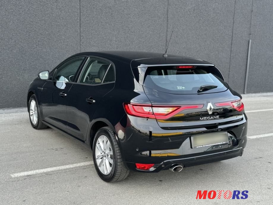 2016' Renault Megane Dci 110 photo #4
