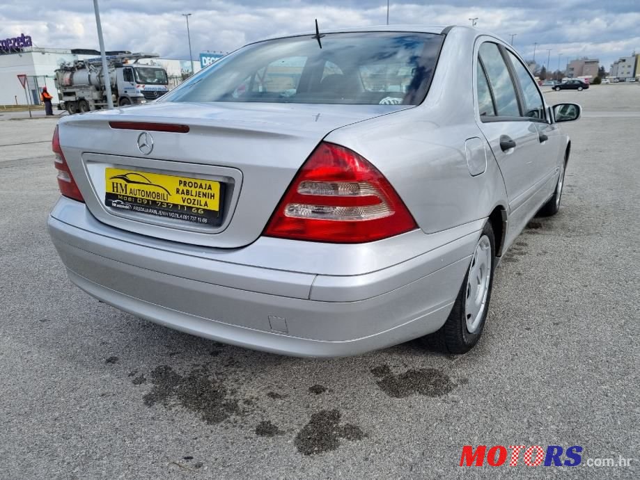 2001' Mercedes-Benz C-Klasa 200 Classic photo #4