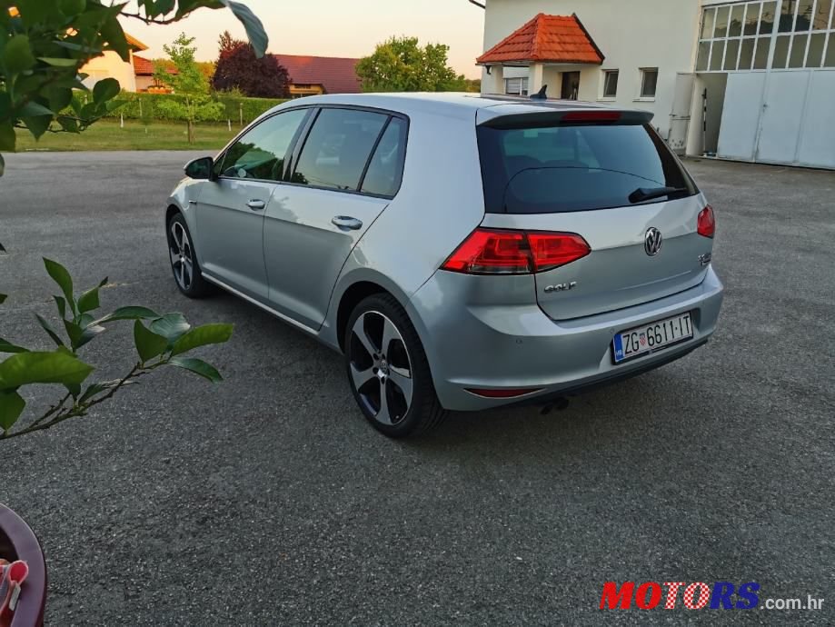 2015' Volkswagen Golf 7 photo #5