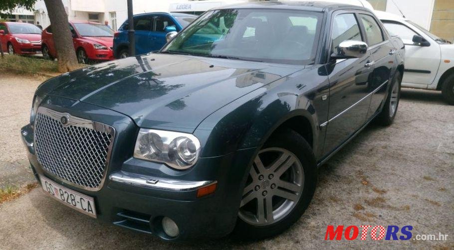 2007' Chrysler 300C photo #1