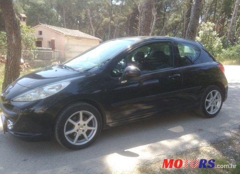 2006' Peugeot 207 Sport 1,6 16V photo #2