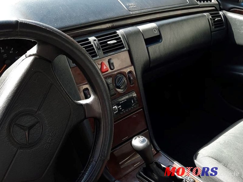 1996' Mercedes-Benz E-Klasa 220 D photo #6