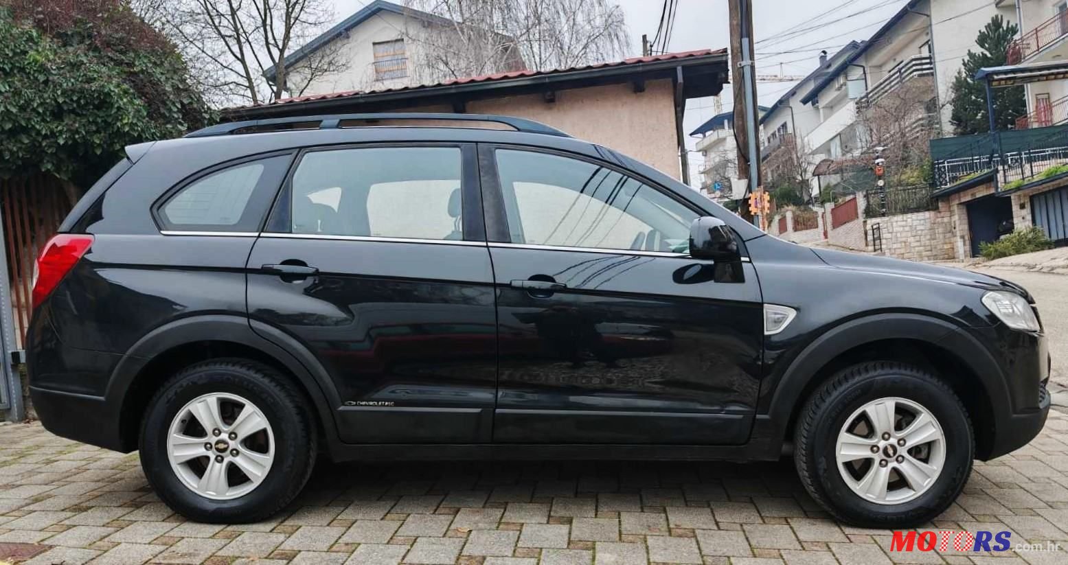 2010' Chevrolet Captiva 2,0 D photo #3