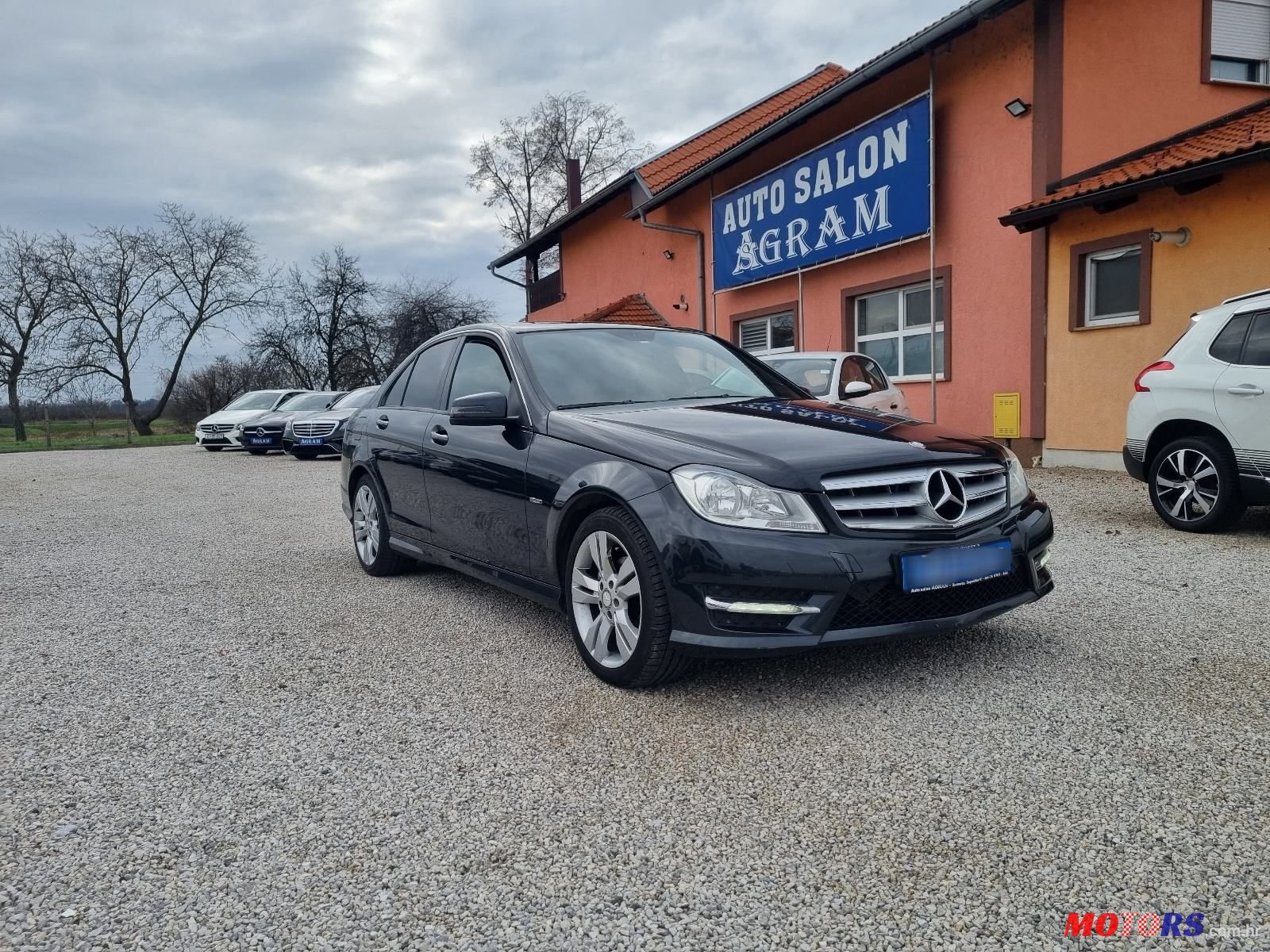2012' Mercedes-Benz C-Klasa photo #2