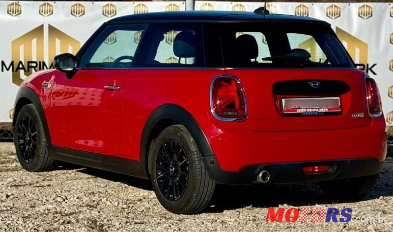 2020' MINI Cooper photo #3