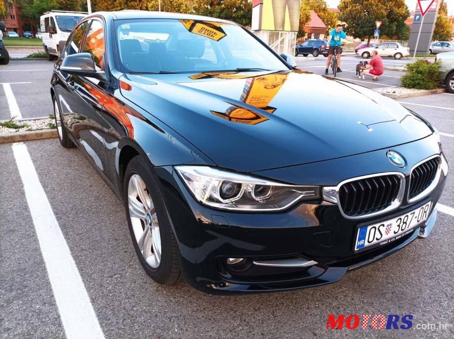 2013' BMW Serija 3 318D photo #2