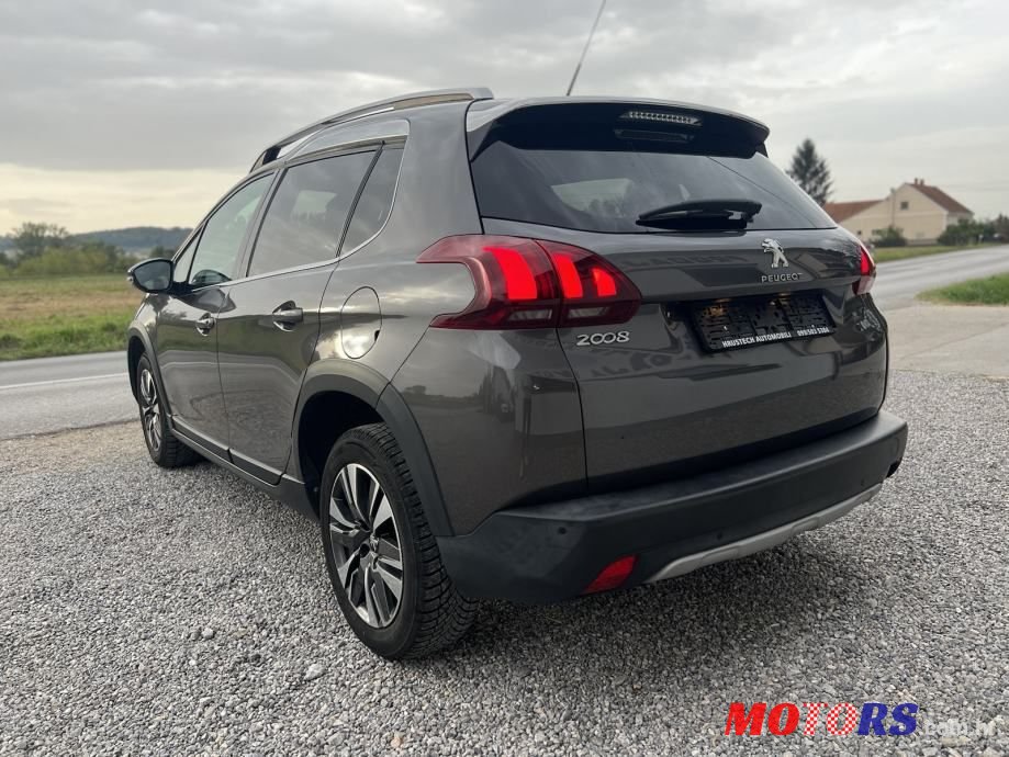 2018' Peugeot 2008 1,5 Bluehdi photo #5