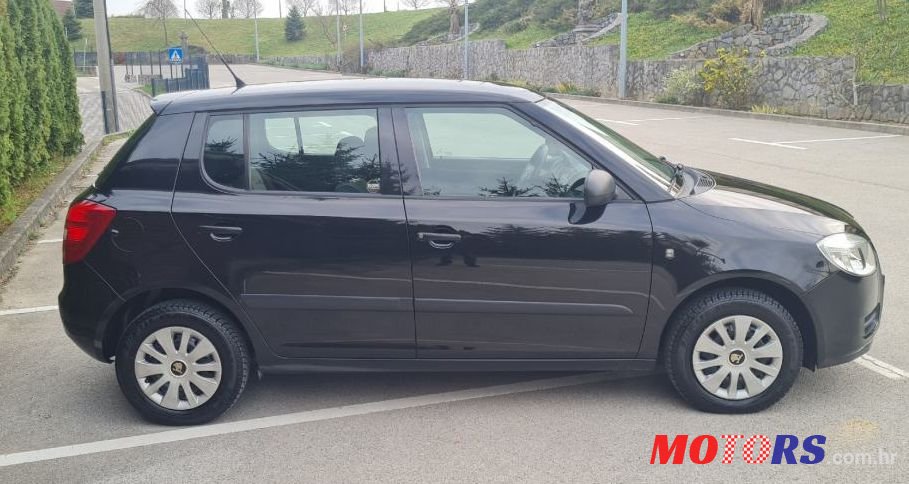 2008' Skoda Fabia 1,2 12V photo #1