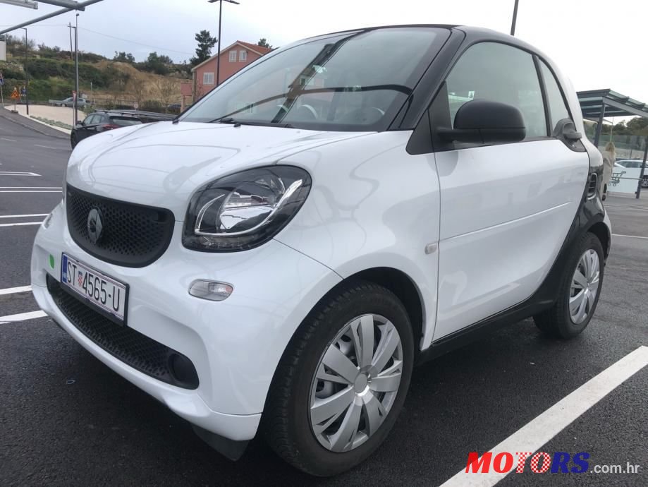 2017' Smart Fortwo photo #1
