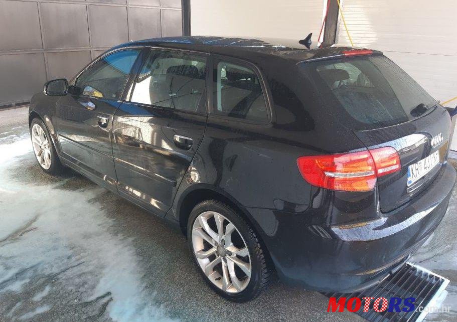 2011' Audi A3 1,6 Tdi S-Tronic photo #1