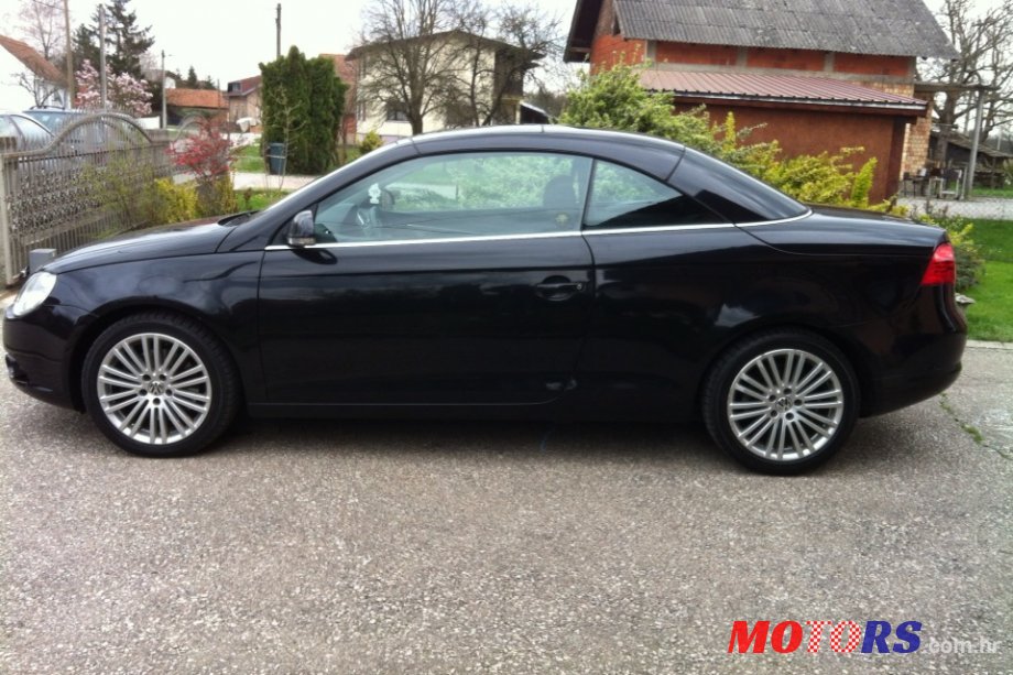 2007' Volkswagen Eos photo #3