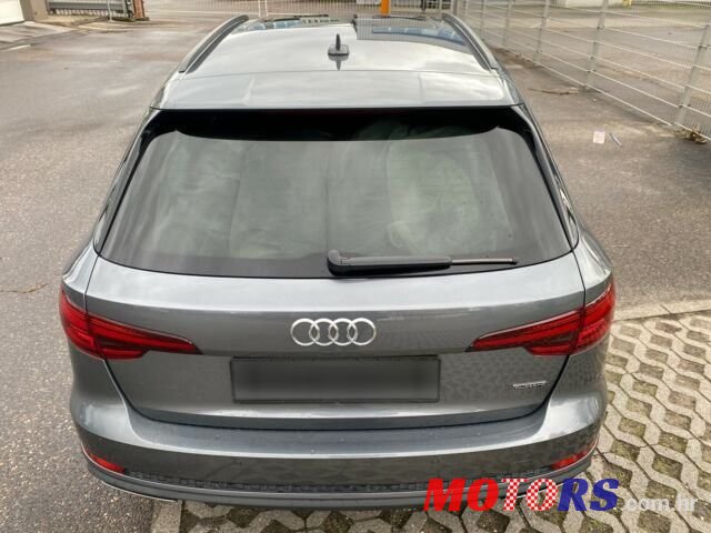 2019' Audi A4 Avant photo #5