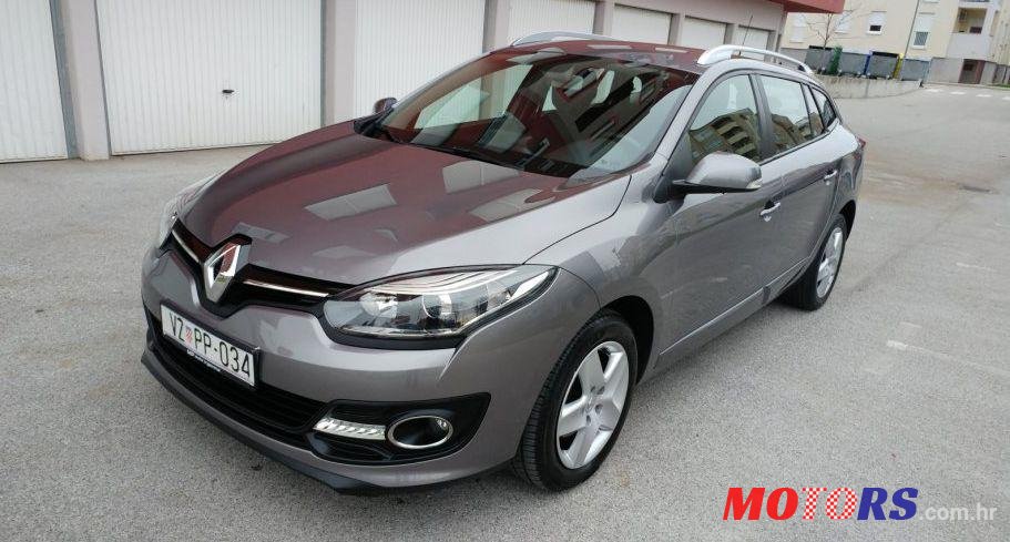 2014' Renault Megane Grandtour photo #2