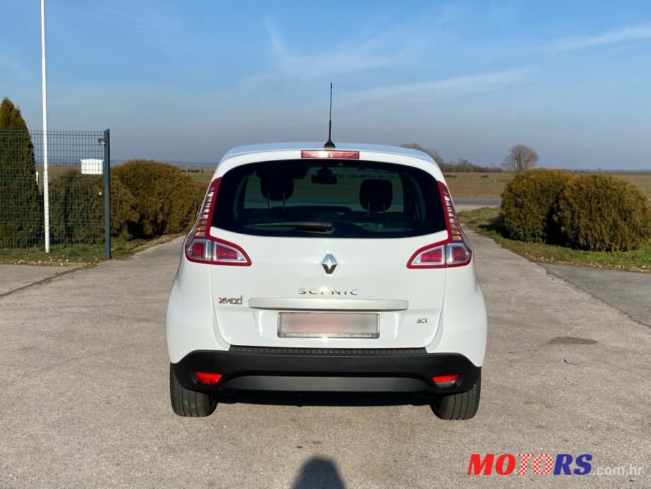 2010' Renault Scenic 1,9 Dci photo #6