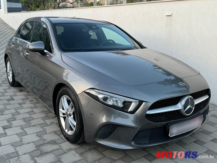 2018' Mercedes-Benz A-Klasa 180 D photo #3