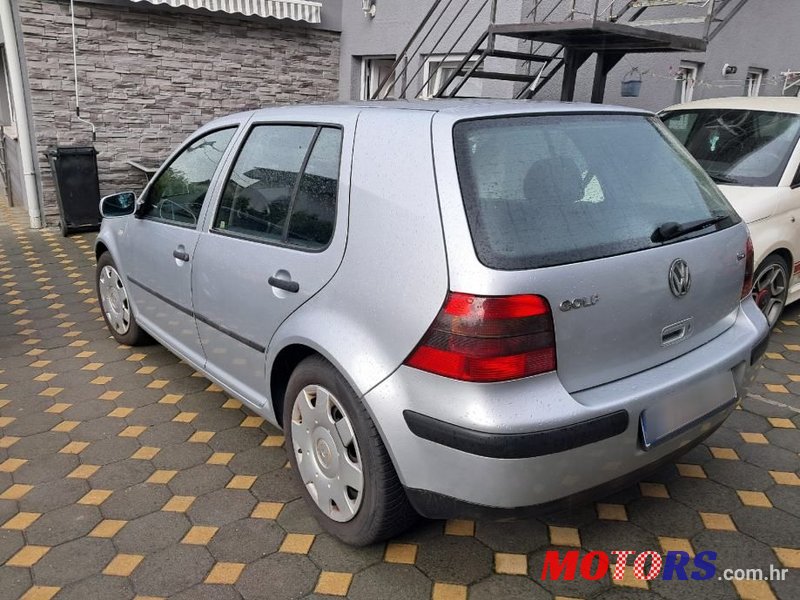 2001' Volkswagen Golf IV 1,9 Sdi photo #2