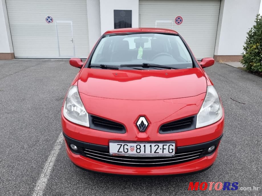 2007' Renault Clio 1,2 photo #2