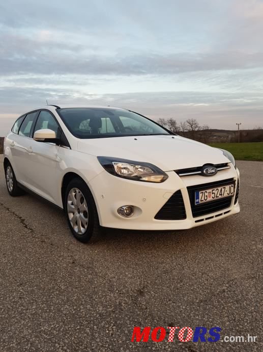 2013' Ford Focus Karavan photo #6