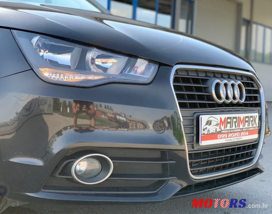 2011' Audi A1 1,6 Tdi photo #4