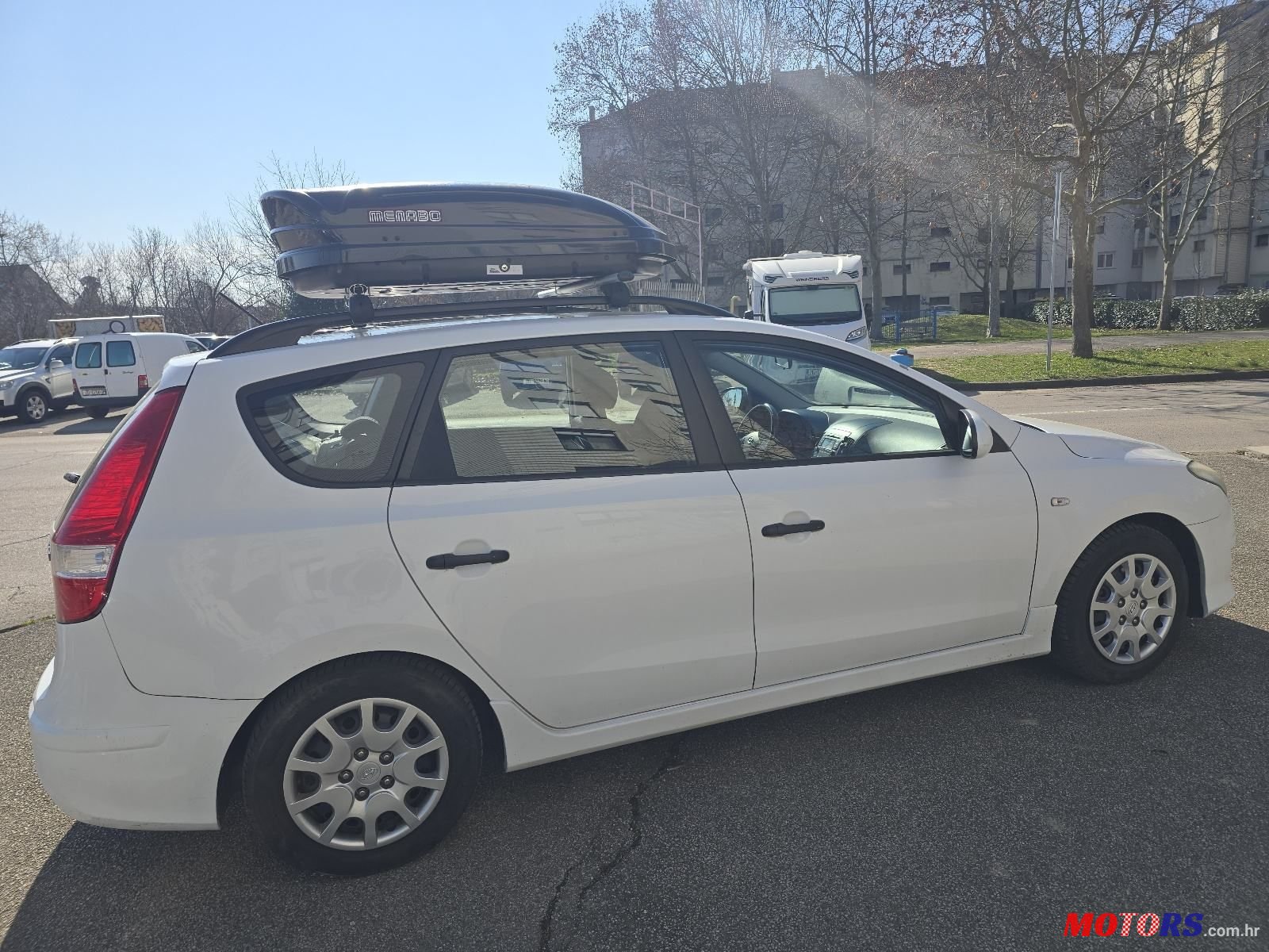 2011' Hyundai i30 Fastback photo #5