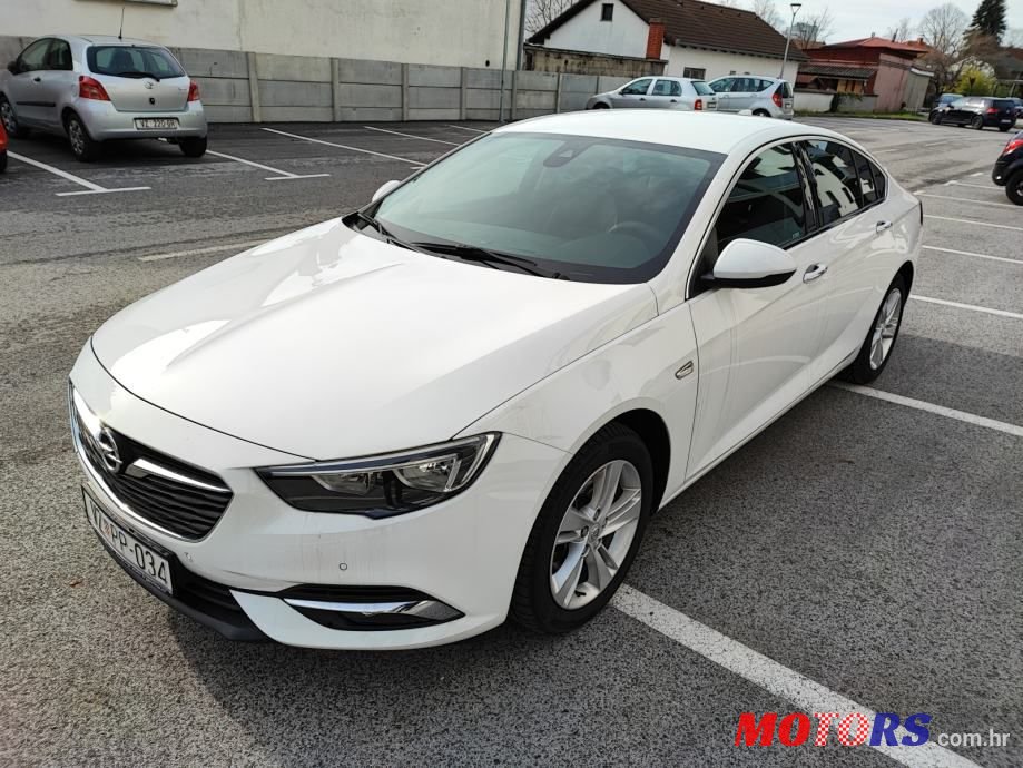 2017' Opel Insignia 1,6 Cdti photo #3