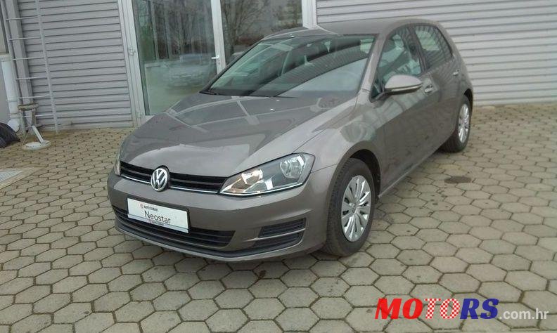 2015' Volkswagen Golf VII 1,6 Tdi Dsg photo #1