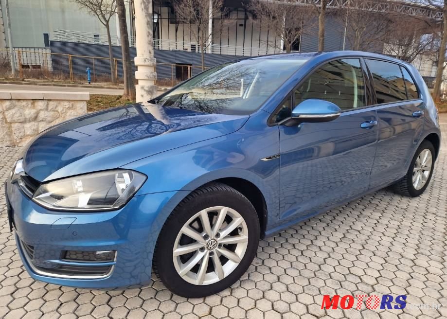 2015' Volkswagen Golf VII photo #2