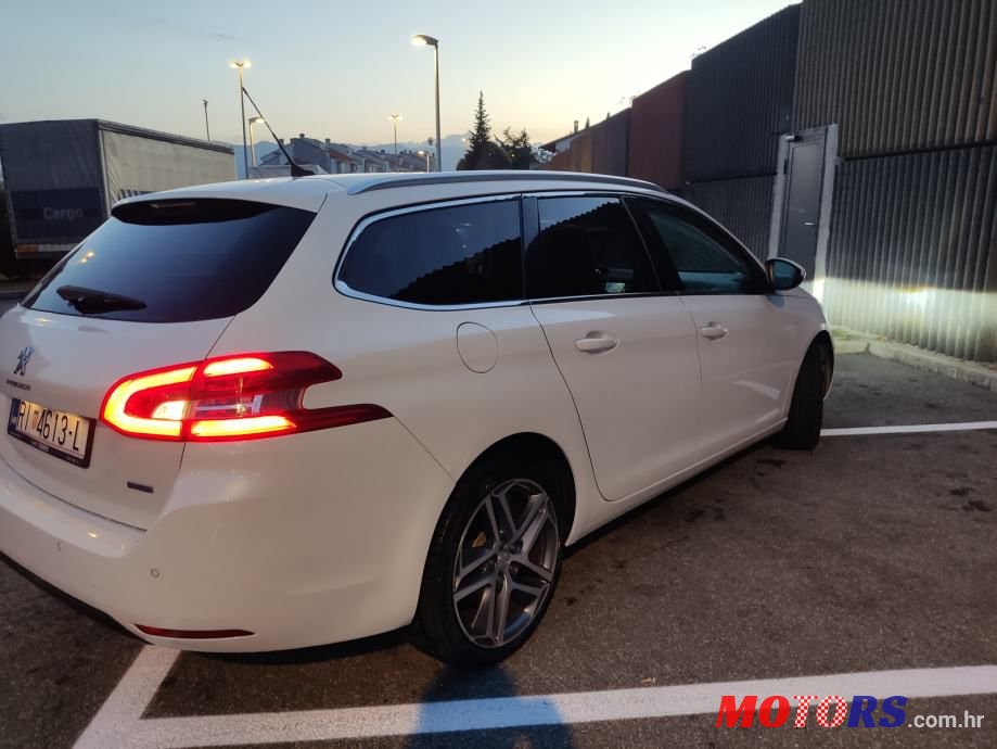 2016' Peugeot 308 Sw photo #4