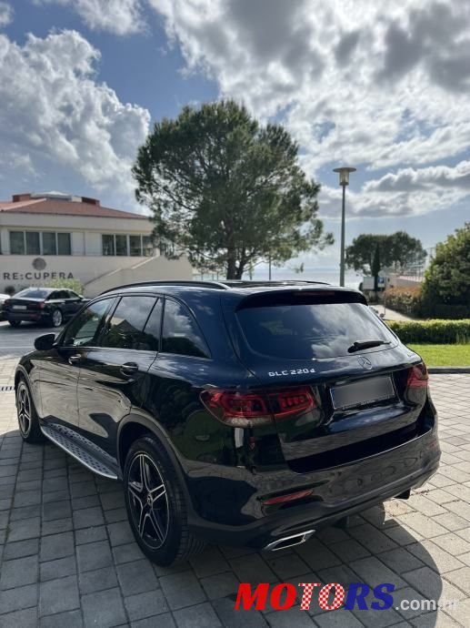 2020' Mercedes-Benz GLC 220 D 4Matic photo #3