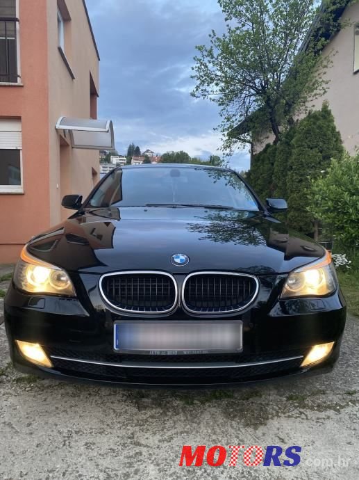 2009' BMW Serija 5 520D photo #1